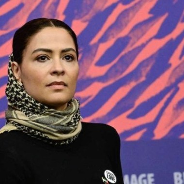 الممثلة ياسمين المصري تتضامن مع فلسطين بمهرجان برلين السينمائي