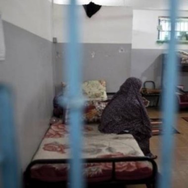 5 أمهات يقضين "عيد الأم" في سجون الاحتلال