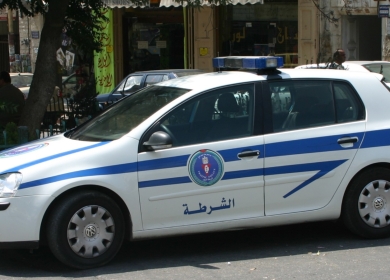 الشرطة: فرار ستة موقوفين من مركز توقيف "القلعة" في الخليل