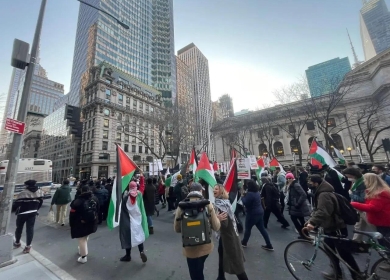 مسيرة في نيويورك إحياء ليوم الأرض