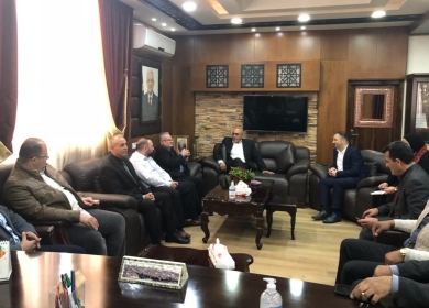 وفد من جامعة النجاح في جنين إسنادا للمدينة ومخيمها