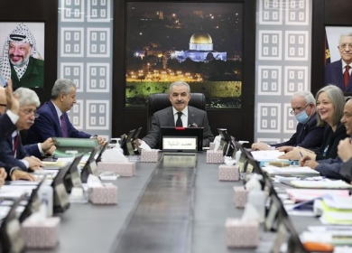 مجلس الوزراء يصادق على خطط الإصلاح الحكومي ويوافق مبدئيا على إنشاء شركة كهرباء فلسطين