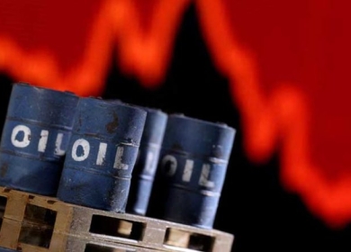تأرجح سعر النفط مع توازن شح المعروض مقابل مخاوف الركود