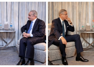 رئيس الوزراء يبحث مع البنك الدولي وصندوق النقد الوضع المالي
