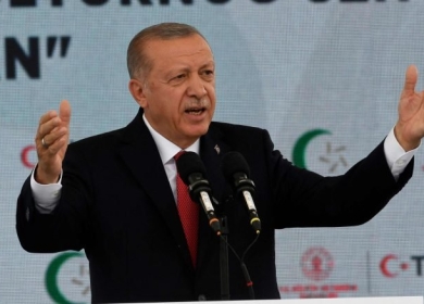 أردوغان يحذر: استفزازات اليونان خطر عليها