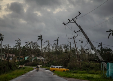 إعصار "إيان" يغرق كوبا في الظلام