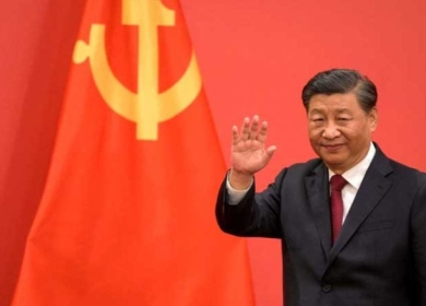 من هو الرئيس الصيني شي جينبينغ؟