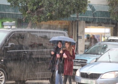 الطقس: منخفض جوي مصحوب بالأمطار