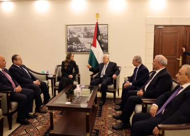 الرئيس يستقبل ممثل العاهل الأردني لأعياد الميلاد الأميرة مريم غازي