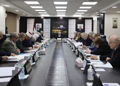 مجلس الوزراء يقرر البدء بإرسال الدفعة الأولى من المساعدات إلى سوريا وتركيا