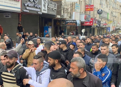 تشييع جثمان الشهيد محمد أبو صبّاح في مخيم جنين