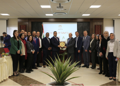 أبو زيد يطلع وزير العمل الليبي على تطور الخدمة المدنية