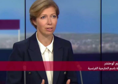 فرنسا تدين عنف المستوطنين والموافقة على بناء آلاف الوحدات الاستيطانية الجديدة