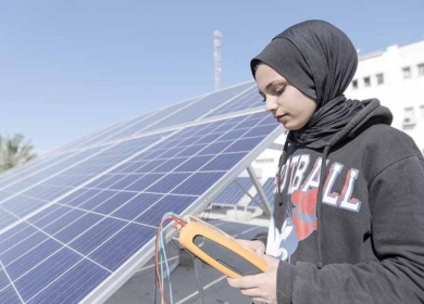 غزة: توجه لاستخدام أنظمة الطاقة الشمسية في توليد الكهرباء