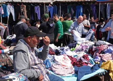 ملابس البالة موضة جديدة بين الشباب في العراق