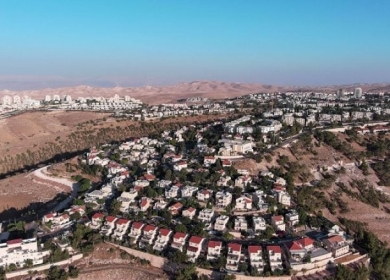 “لوفيغارو”: نتنياهو يسرّع احتلال الأراضي الفلسطينية