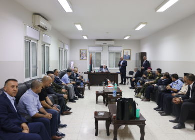 الرئيس يتفقد مقر قيادة الأمن الوطني في مدينة جنين