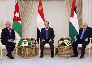 قمة ثلاثية بين الرئيس ونظيره المصري والعاهل الأردني في مصر
