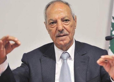 الجبهة العربية الفلسطينية تنعى الاعلامي اللبناني الكبير طلال سلمان