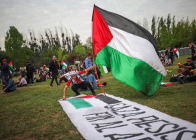 الجالية الفلسطينية في تشيلي تردد أنين غزة بصوت قوي