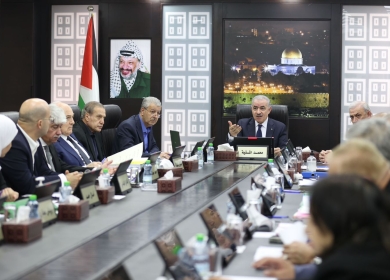 اشتية: نصارع في جميع الدوائر الدولية لوقف العدوان وتأمين المساعدات لقطاع غزة