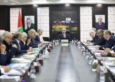مجلس الوزراء يقرر الاستمرار بمتابعة وتقديم المساعدات الإنسانية لأهلنا في قطاع غزة
