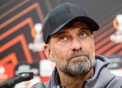 كلوب ينتقد حكام تقنية الفيديو لمباراة ليفربول ومانشستر سيتي بالدوري الإنكليزي