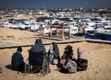 "آكشن إيد": معاناة مضاعفة للغزيات لعدم قدرتهن على الاستحمام لأسابيع وعدم توفر مستلزمات العناية الخاصة