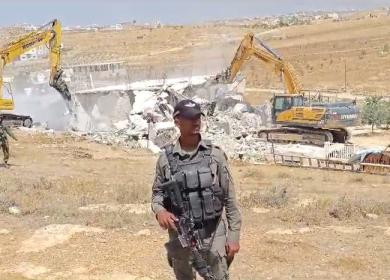 الاحتلال يهدم منزلا بمسافر يطا جنوب الخليل