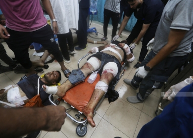 3 شهداء في قصف منزل بمخيم النصيرات وسط القطاع