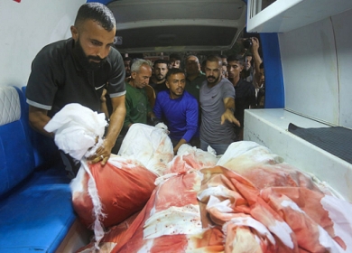 خمسة شهداء بينهم طفلة وجرحى في غارات إسرائيلية على شمال غزة ووسطها