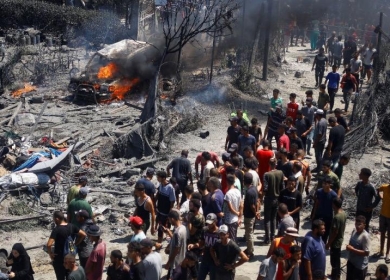 عشرات الشهداء والمفقودين في مجزرة جديدة للاحتلال بحق النازحين في مواصي خان يونس