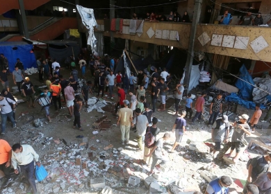 4 شهداء بقصف الاحتلال مجموعة مواطنين بحي الشيخ رضوان شمال غزة