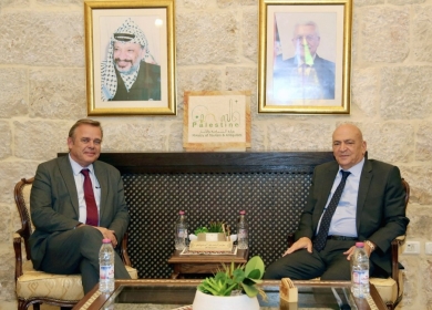 الحايك يطلع سفيري هولندا والإكوادور على أوضاع السياحة في فلسطين