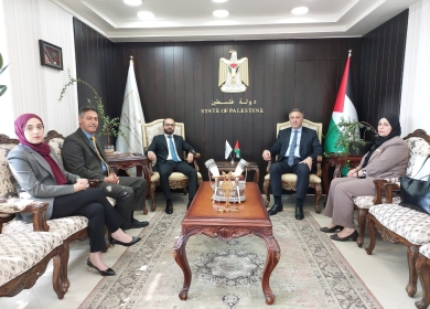 الوزير عساف يبحث مع رئيس الجامعة العربية الأميركية سبل تعزيز التعاون المشترك
