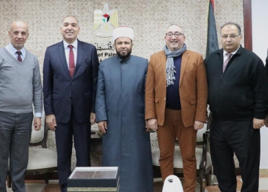 وزير الأوقاف يبحث مع سفير المغرب تعزيز التعاون الديني