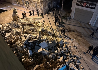  الاحتلال يهدم منزل الشهيد تامر فقها في ضاحية شويكة شمال طولكرم