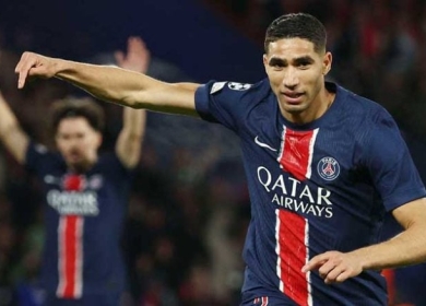 أشرف حكيمي يفوز بجائزة أفضل لاعب أفريقي في الدوري الفرنسي