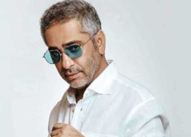 فضل شاكر يحذّر من الحسابات الوهمية