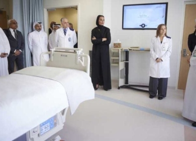 الشيخة موزا تفتتح جناحًا جديدًا لزراعة الخلايا الجذعية ضمن جهود قطر لتطوير علاجات الأطفال
