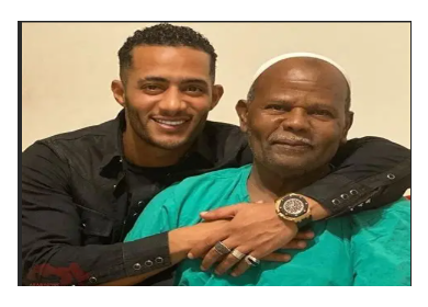 محمد رمضان يعلن وفاة والده