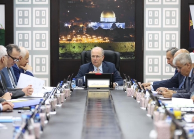 مجلس الوزراء يطالب بتحرك دولي فوري لوقف إرهاب المستعمرين