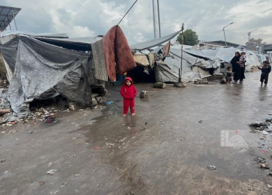 وفاة رضيع نتيجة البرد القارس في مدينة غزة