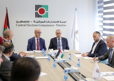 الشيخ يطلع على جاهزية لجنة الانتخابات المركزية والتحضيرات للاستحقاق المقبل