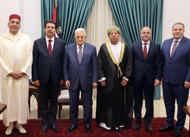 الرئيس يستقبل السفراء العرب المقيمين والمعتمدين لدى دولة فلسطين