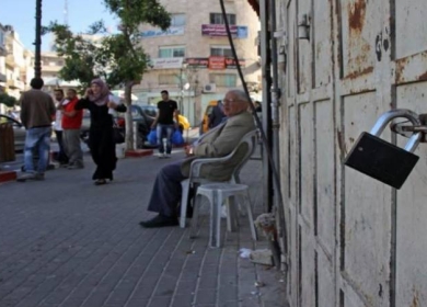 إضراب شامل في محافظة بيت لحم حدادا على الشهيدين غنيم وسباتين