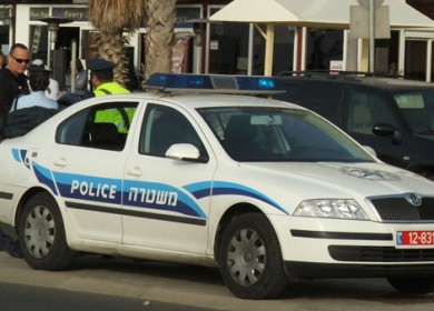الشرطة الإسرائيلية تعتقل شابا من دير ابزيع غرب رام الله