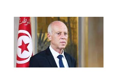 الرئيس التونسي يعلن عن حل البرلمان