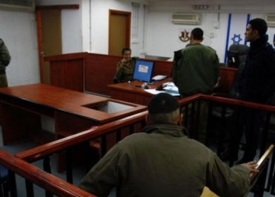 محكمة الاحتلال تحكم على أسير من السيلة الحارثية بالسجن وغرامة مالية
