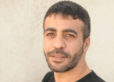 نادي الأسير: حياة الأسير ناصر أبو حميد ما تزال في دائرة الخطر الشديد